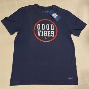 NWT Mens Life Is Good “Good Vibes” Coin Crusher Tee, Navy Blue sz Small